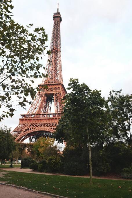 Cosy Appartement - Eiffel Tower Paris Eksteriør billede